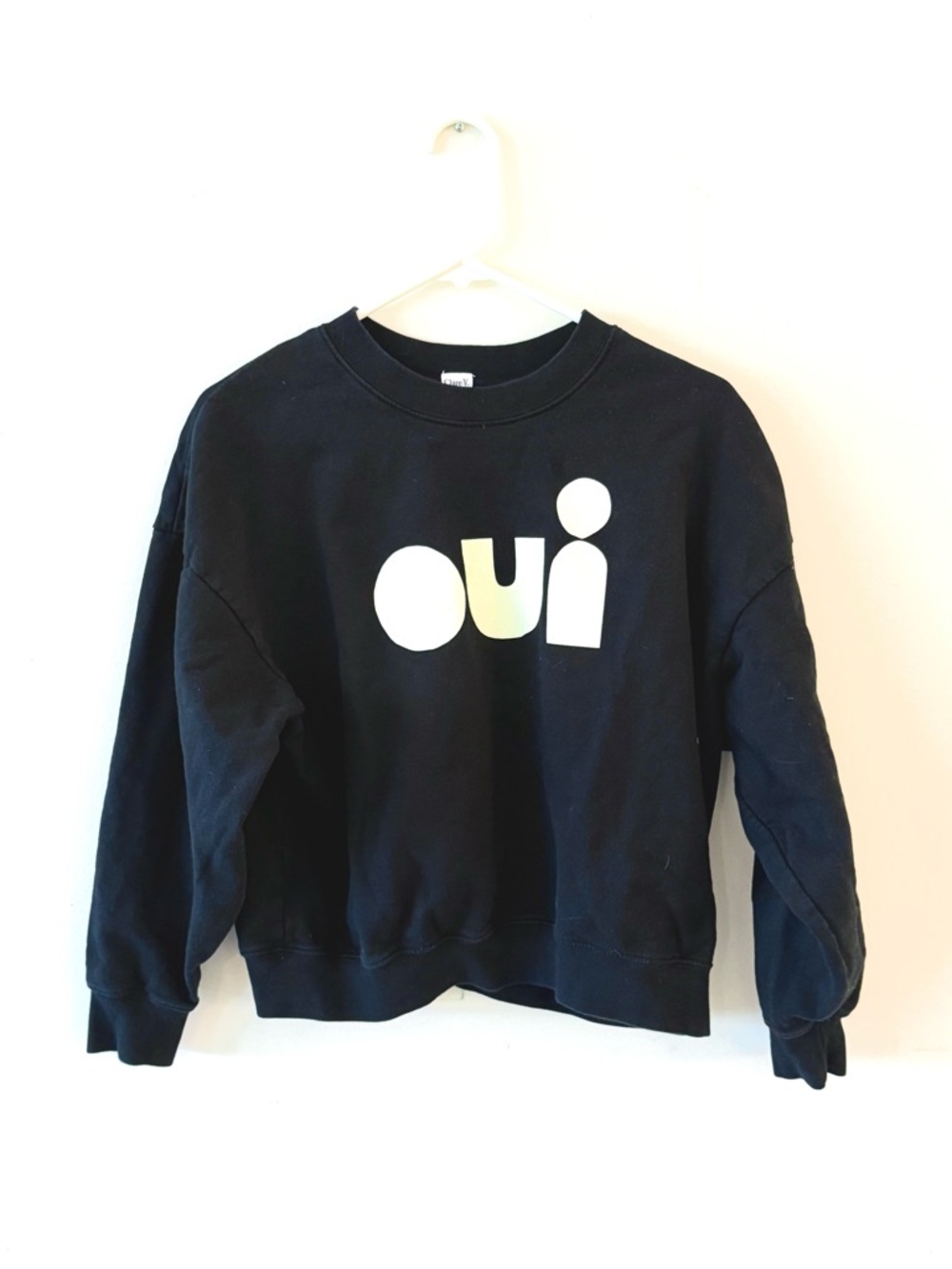 Clare V Le Drop Black Sweatshirt with cream 'oui' Graphic, Medium - Picture 5 of 9